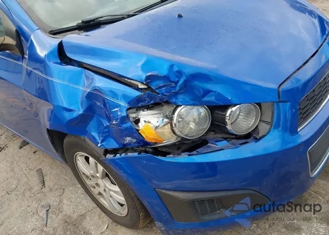 2016 Chevrolet Sonic Lt Auto из США, поврежденный, VIN 1G1JC5SB8G4148125